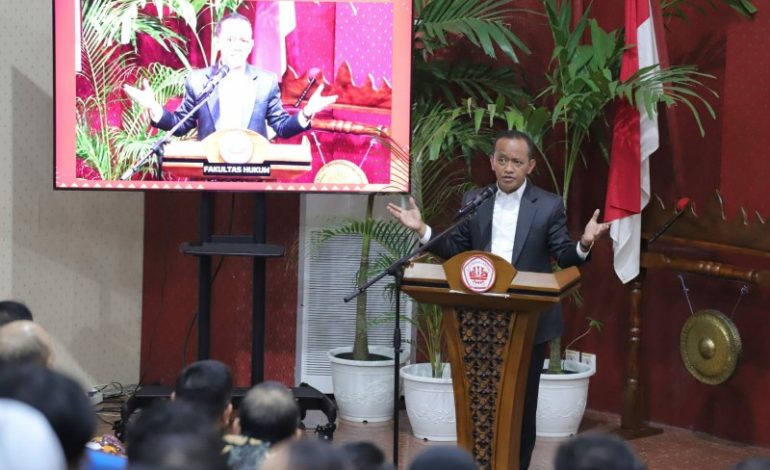  Unila Hadirkan Menteri Investasi/Kepala BKPM Bahlil Lahadalia Paparkan Implikasi Cipta Kerja