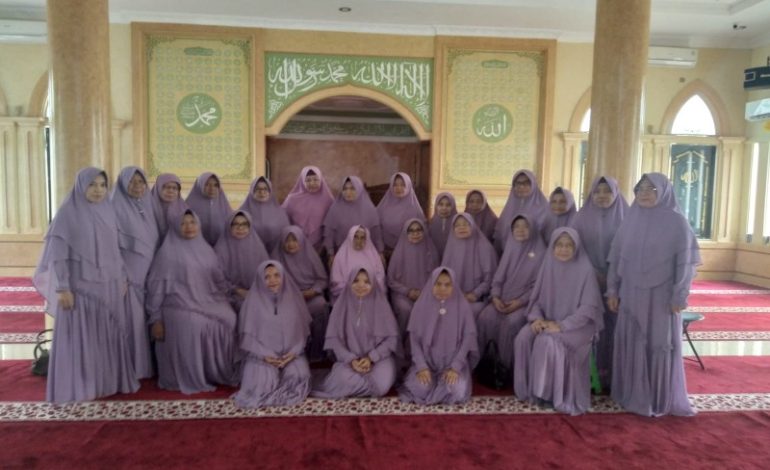  Khataman Alquran, Anggota PSKT Tanjungagung Dapat Bingkisan Bahan Pokok