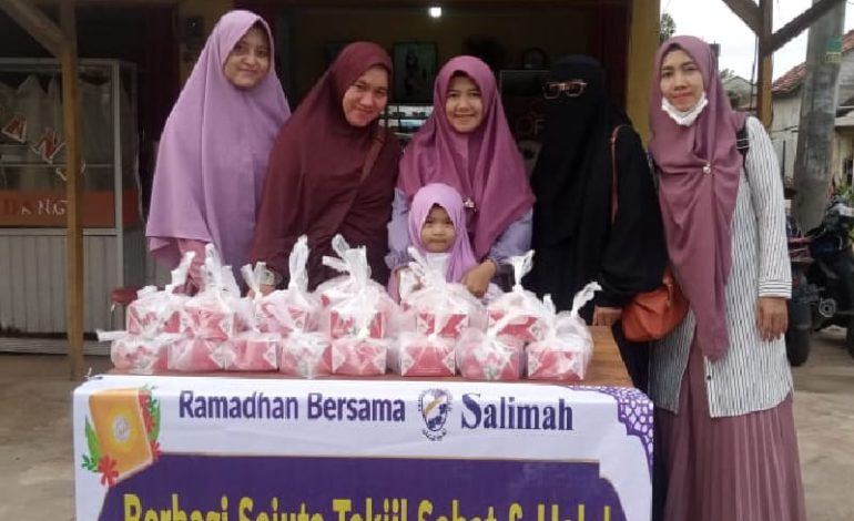  Di Jalan Etanol Salimah Tulangbawang Berbagi Takjil