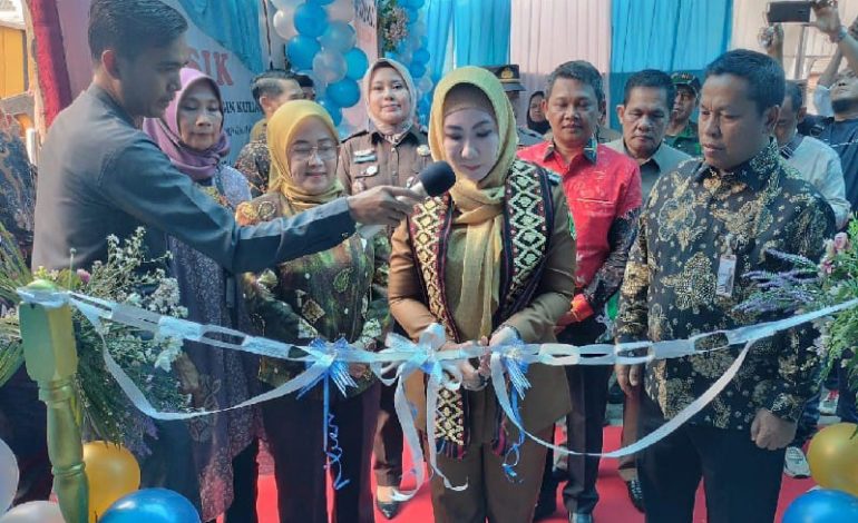  Bupati Tanggamus Hadiri Peresmian Gedung Baru Bank Lampung di Talang Padang