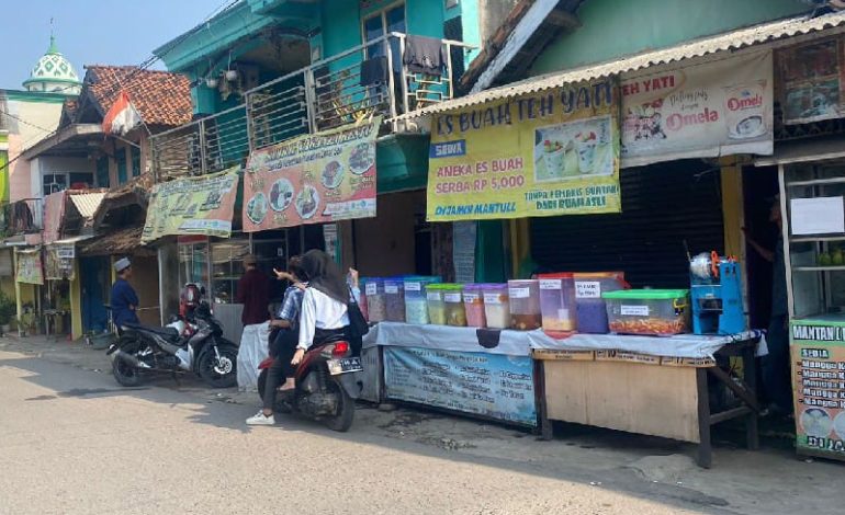  Pedagang di Kampungbaru Universitas Lampung, Pendapatan Bergantung Jadwal Akademik