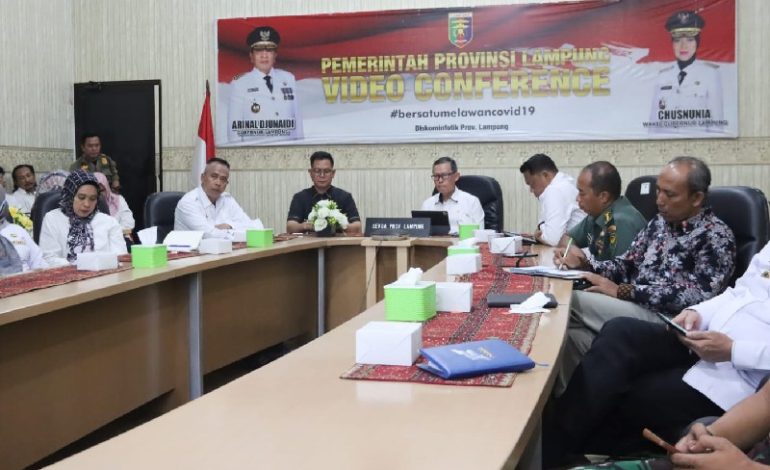  Pemprov Lampung Ikuti Rapat Pengendalian Inflasi Bersama Mendagri