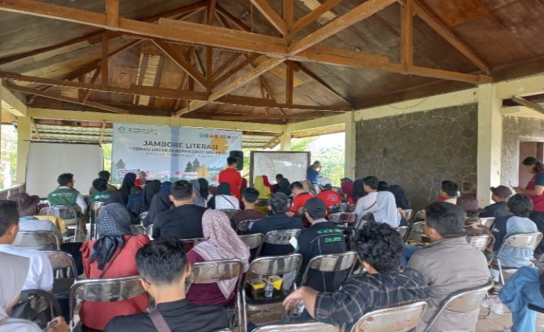  Kantor Bahasa Provinsi Lampung Jambore Literasi di Wira Garden, Peserta Dibekali Teknik Menulis Esai