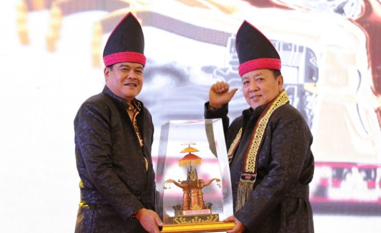  Gubernur Lampung Arinal Djunaidi Buka Lampung Craft IV 2023 di Graha Wangsa Bumiwaras