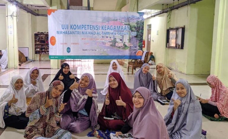  Habis UAS Terbitlah UAM, Dinamika Mahasantri Mahad Al Jamiah UIN Raden Intan Lampung