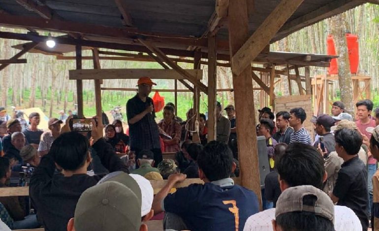  Abdul Hakim Serap Aspirasi Warga Desa Tamansari Gedongtataan