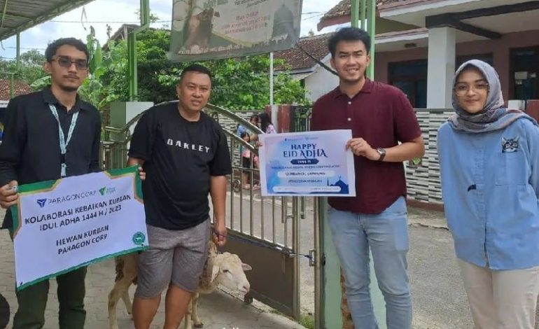  Paragon dan Dompet Dhuafa Lampung Salurkan Kurban di Campang