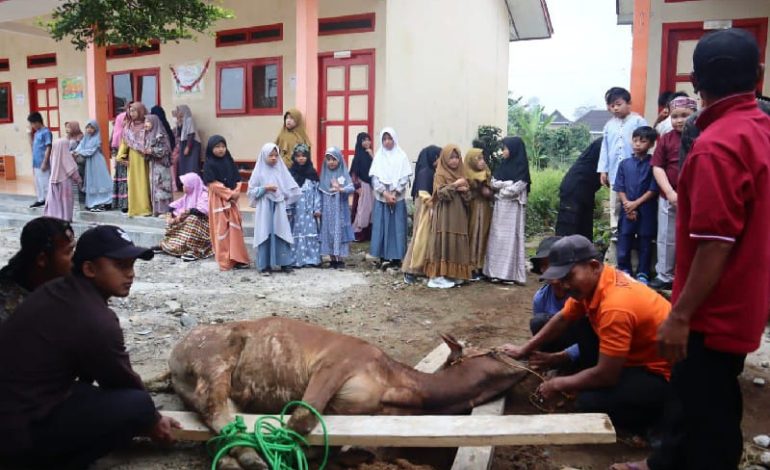  SDIT Daarul Qudwah Liwa Didik Siswa Berkarakter dengan Kurban