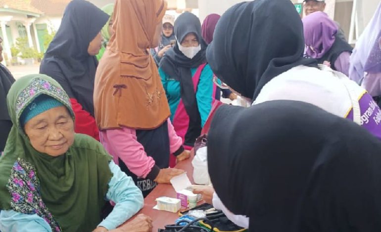  Salimah Pringsewu Ikut Helat Gerakan Nasional Lansia Berdaya di Masjid Nurul Huda&nbsp;