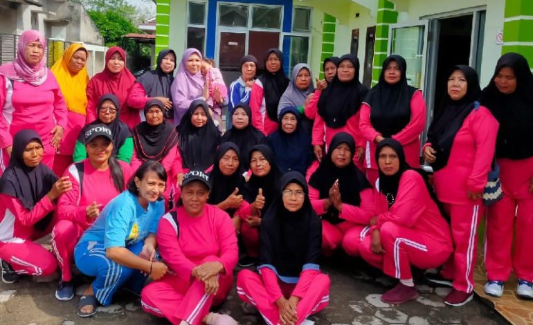  Salimah Way Kanan Gerakan Nasional Lansia Berdaya di Klinik Benmari Pisang Baru
