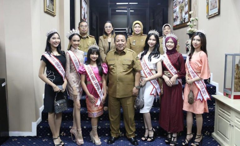  Gubernur Arinal Djunaidi Terima Audiensi Putri Anak dan Putri Remaja Lampung