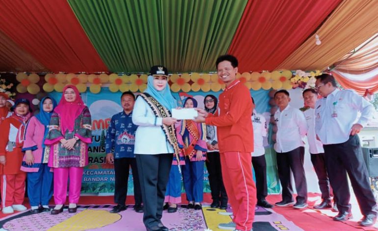  Gebyar Himpaudi di Pekon Sukaraja, Bupati Tanggamus Dewi Handajani Janjikan Insentif