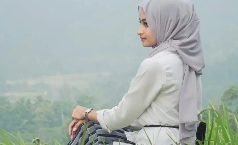  Isna Safni Anggraini: Mencintai Tari, Belajar Politik untuk Keberpihakan kepada Budaya
