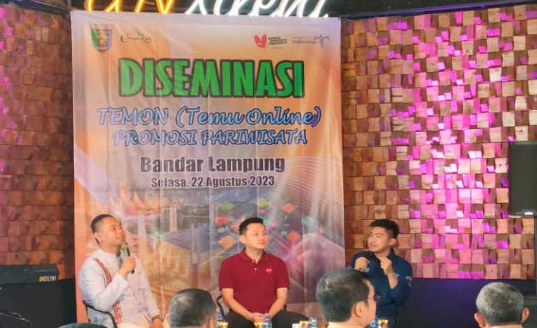  Bos Lampung Geh Bery Decky Saputra Kembangkan Web Fokus Pariwisata Lampung