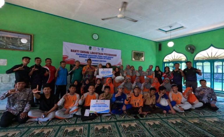  SMAN 6 Bandar Lampung dan LAZDAI Bantu Dana Pendidikan dan Paket Bahan Pokok