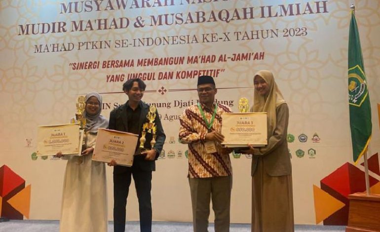  Mahasiswi UIN Raden Intan Lampung Shofia Aulia Juara Pidato Bahasa Inggris Munas Mudir Mahad Al Jamiah Se-Indonesia