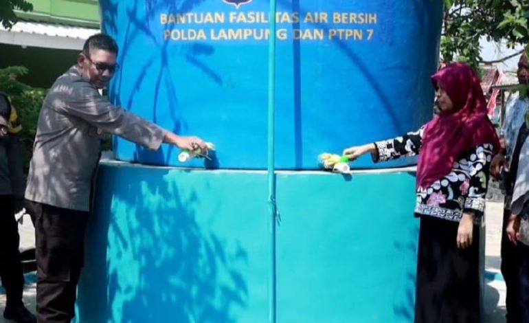  Warga Perumahan Puri Sejahtera Hajimena Natar Dapat Bantuan Sumur Bor