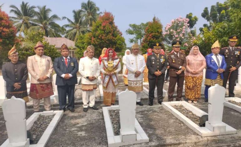  Bupati Tanggamus Dewi Handajani Pimpin Upacara HUT Ke-78 RI