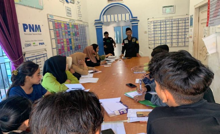  Abdul Hakim Kunjungi PT PNM Unit Mekar Kemiling, Karyawan Respons Positif dan Terpacu Bantu UMKM Berkembang Signifikan