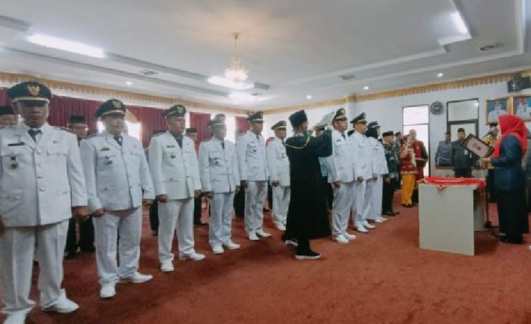  41 Pejabat Lingkup Pemkab Tanggamus Dilantik Jelang Akhir Jabatan Bupati Dewi Handajani