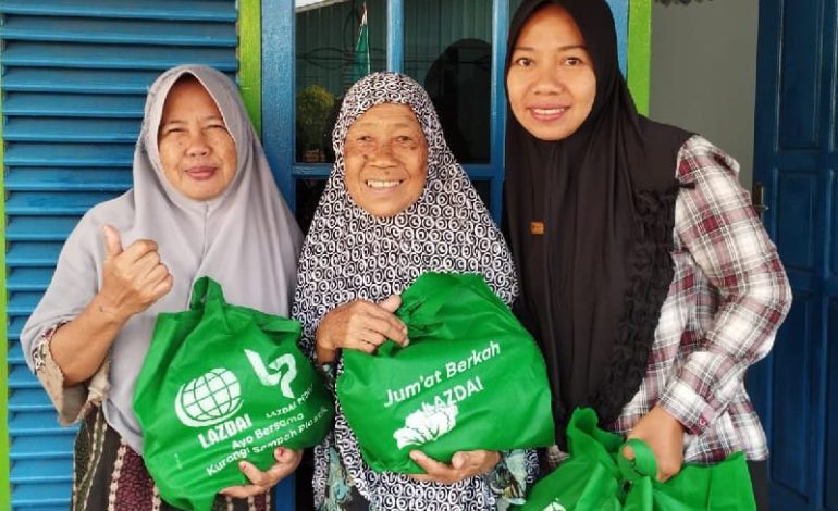  Ikuti Pengajian, Penerima Manfaat Jumat Berkah LAZDAI Peduli Dapat Bonus Paket Sayur