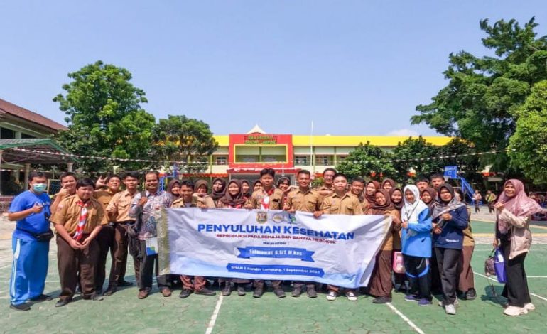  Puskesmas Korpri Raya, YPN, dan LAZDAI Sosialisasi Bahaya Merokok di SMAN 5 Bandar Lampung