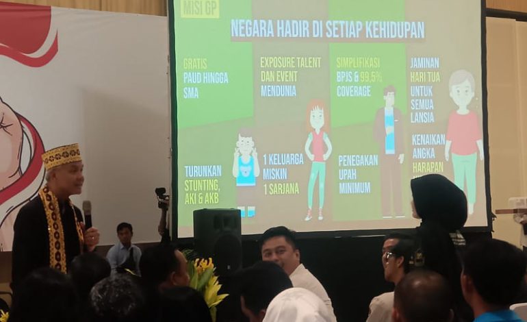  Paparkan Visi-Misi di UBL, Ganjar Pranowo Siap Jamin Hari Tua Lansia