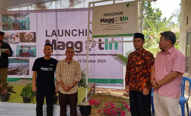  Dompet Dhuafa Lampung Luncurkan Program Maggotin di Karanganyar Jatiagung