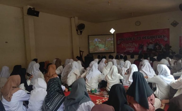  Pemilu 2024, Santri Ponpes Al Hikmah Way Halim Siap Mencoblos