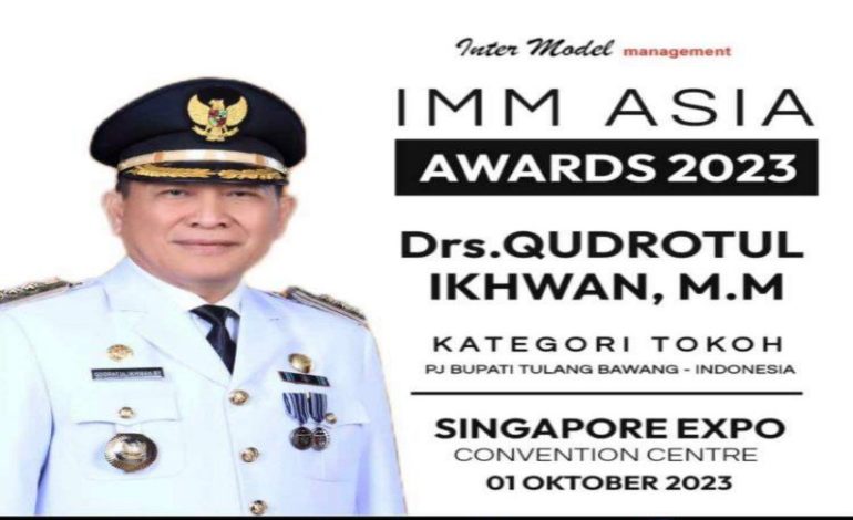  Penjabat Bupati Tulangbawang Qudrotul Ikhwan Raih IMM Asia Awards 2023
