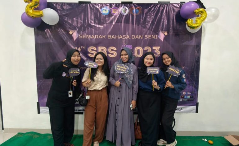  Jadi Juri Semarak Bahasa dan Seni FKIP Unila, Dosen Pendidikan Bahasa Prancis Setia Rini Temukan Pembelajar Otodidak