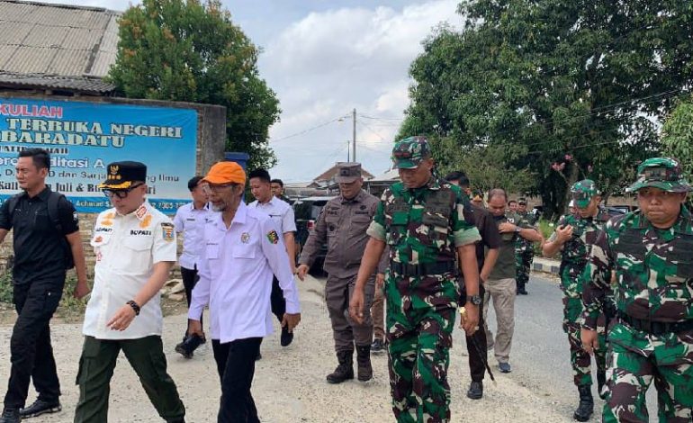 Hadiri Penutupan TMMD Way Kanan, Abdul Hakim Komitmen Kolaborasi dengan TNI