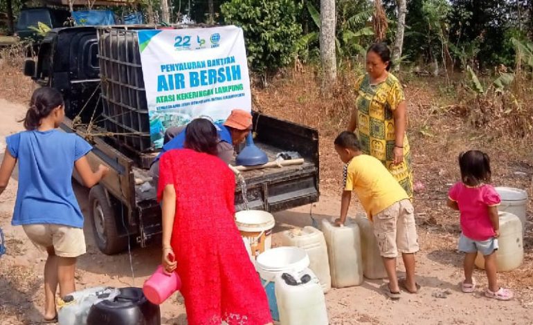  LAZDAI Peduli Salurkan Air Bersih di Way Gubak Sukabumi Bandar Lampung