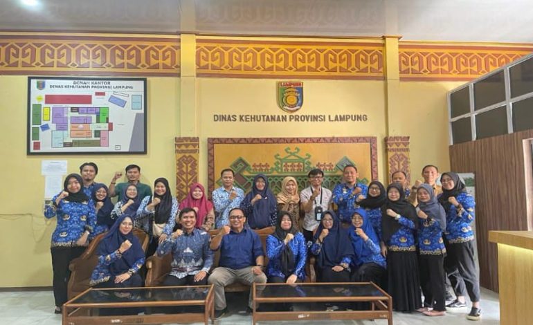  Pelatihan Penulisan Artikel Dinas Kehutanan Lampung, Erni Vida: Melebihi Ekspektasi Kami