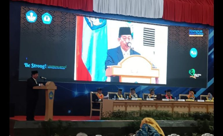  Eks Wali Kota Bandar Lampung Herman HN Dapat Doktor Honoris Causa dari Unila