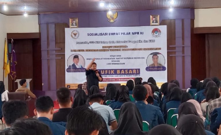  Sosialisasi 4 Pilar MPR di Unila, Taufik Basari Paparkan Nilai-Nilai UUD 1945