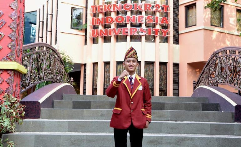  Mahasiswa Universitas Teknokrat Indonesia Devan Ahmad Pramudia Didanai Uni Eropa Proyek Lingkungan ke Pangkal Pinang