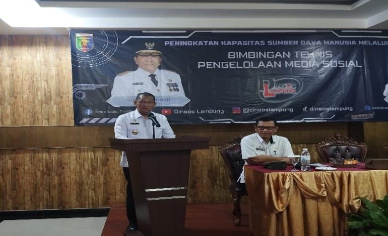  Dinas Sosial Lampung Bekali Staf dan Mitra Supaya Cakap Kelola Media Sosial