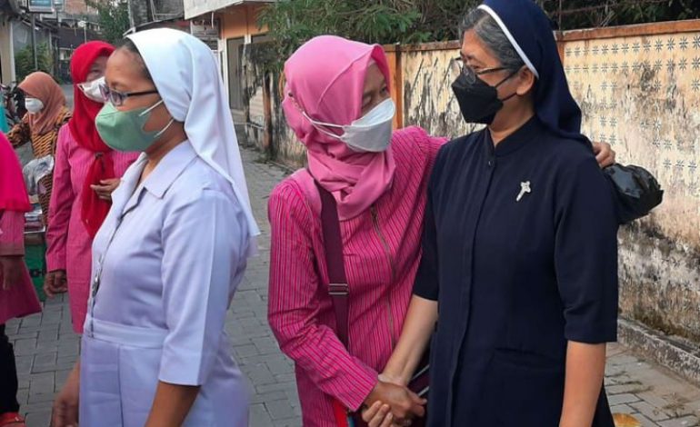  Opini: Toleransi Saling Jaga Hati