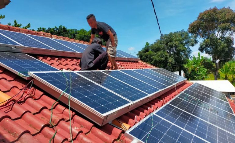  Rumah Anda Mau Dipasang Pembangkit Listrik Tenaga Surya? Silakan Hubungi Sudaryanto