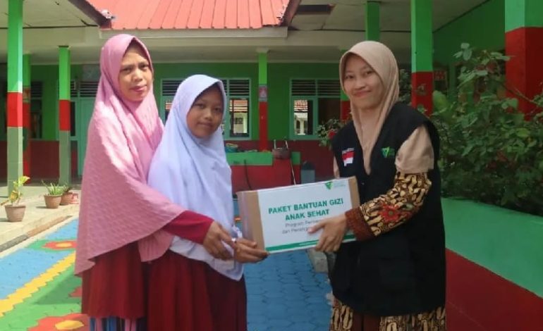  Dompet Dhuafa Lampung Salurkan Paket Gizi Anak Sehat di Way Kandis-Tanjungkarang Pusat