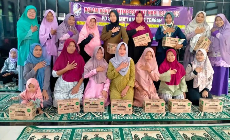  Ibu-Ibu Hamil Kumpul di Masjid As Salam Poncowati, Senang Dapat Makanan Tambahan dari Salimah