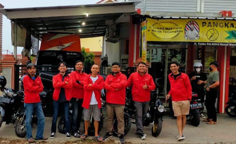  Pangkas Rambut D’corner Milik Sudaryanto Sukses lewat Promosi Daring dan Luring