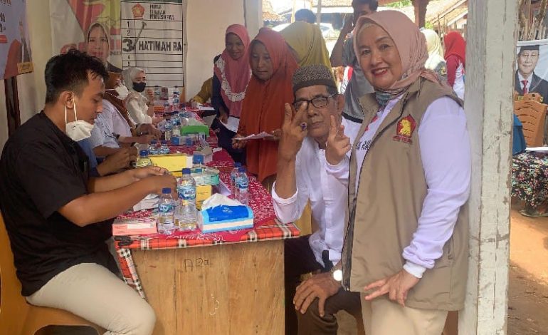  Ratusan Warga Sekampung Udik Antusias Ikuti Bakti Sosial Inisiasi Anggota DPR Dwita Ria