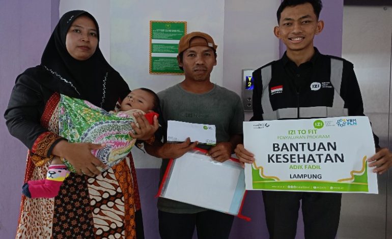  IZI Lampung-YBM PLN Salurkan Bantuan untuk Fadhil Bayi 3 Bulan Derita Penyempitan Usus