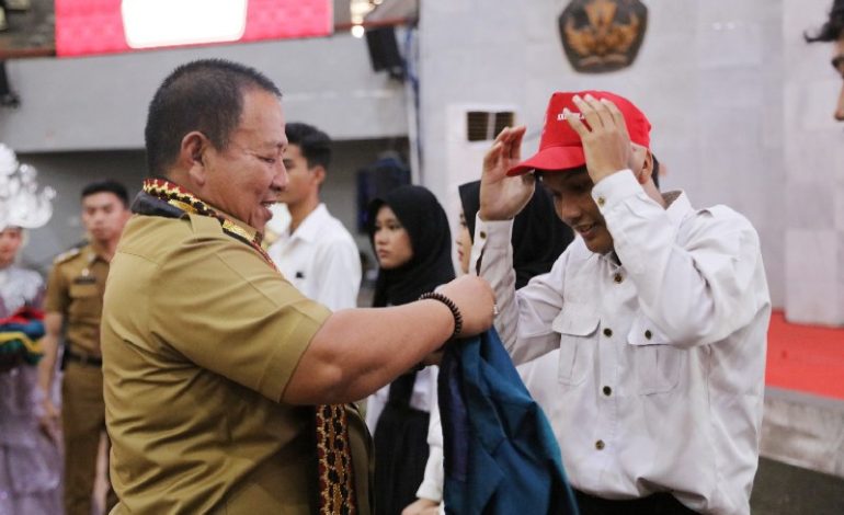  Gubernur Lampung Arinal Djunaidi Terima 5.191 Mahasiswa KKN Unila, Ajak Berkarya Nyata