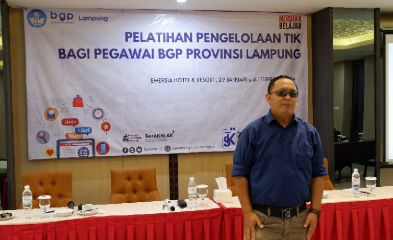  Adian Saputra Narasumber Pelatihan Pengelolaan TIK Balai Guru Penggerak Lampung