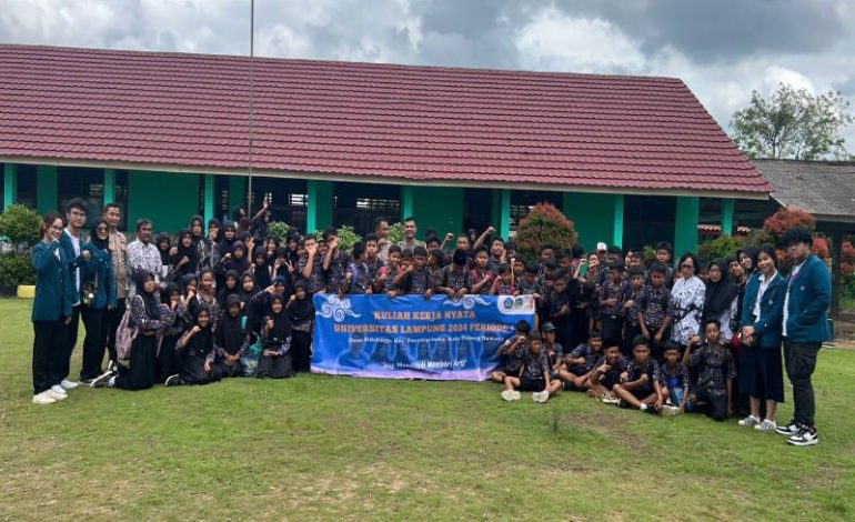 Mahasiswa KKN Unila Sosialisasi Antiperundungan di Desa Sidoharjo 2 Penawartama Tulangbawang