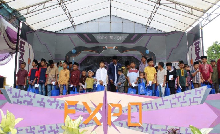  SMAIT Baitul Muslim Santuni 48 Yatim Piatu di Tablig Akbar Expo 11