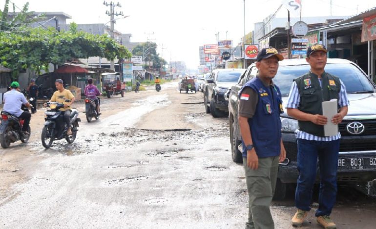  Kadis Bina Marga Bina Konstruksi Lampung Muhammad Taufiqullah Tegaskan Ruas Bandarjaya-Simpang Mandala Segera Diperbaiki